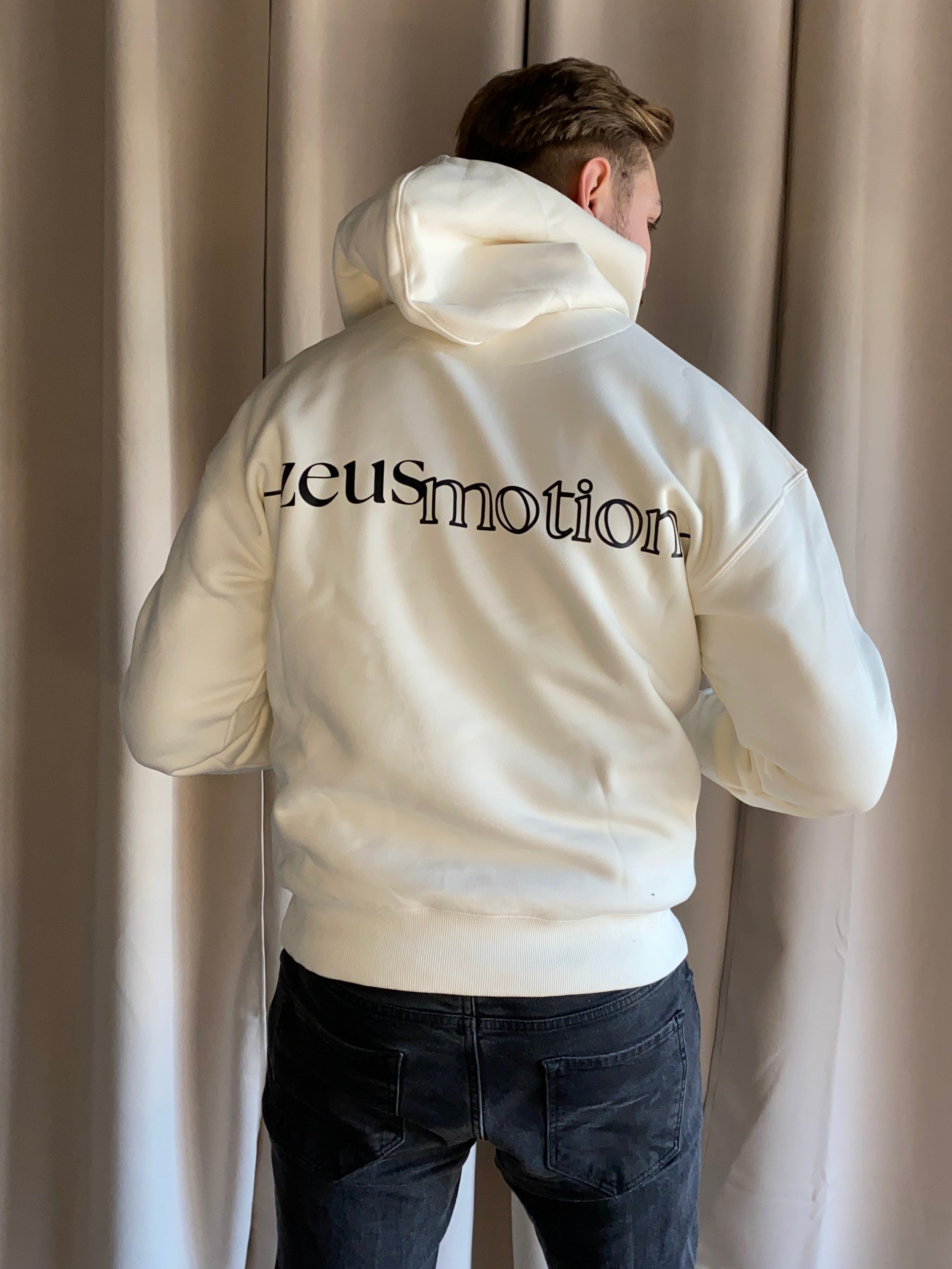 Essential Power - off white